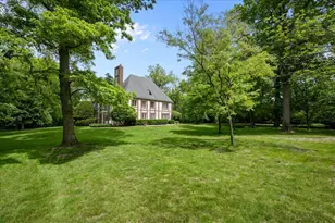 220 Shadowood Ln, Northfield, IL 60093 - Photo 4