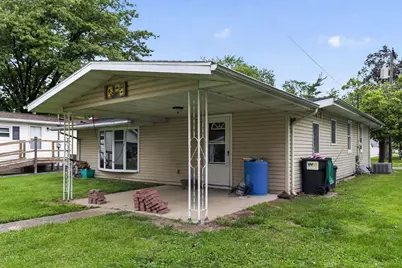 812 N 5th Street, Breese, IL 62230 - Photo 2