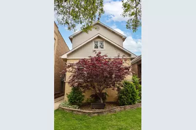 5451 N Lynch Avenue, Chicago, IL 60630 - Photo 1