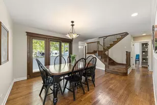 339 8th St, Downers Grove, IL 60515 - Photo 4