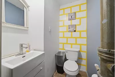 3348 W Montrose Avenue, Chicago, IL 60618 - Photo 8