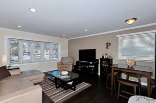 533 Bobby Ln, Mundelein, IL 60060 - Photo 8