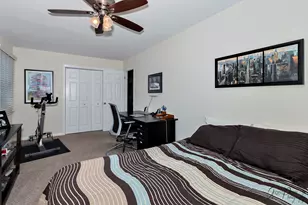 533 Bobby Ln, Mundelein, IL 60060 - Photo 16