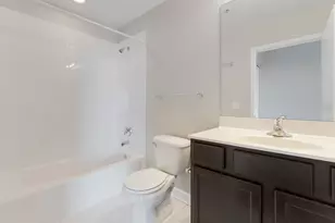 1901 S Calumet Ave, Chicago, IL 60616 - Photo 10
