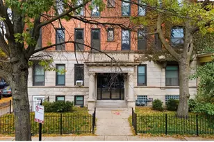856 W George St, Chicago, IL 60657 - Photo 2