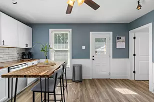 270 S Melrose Ave, Elgin, IL 60123 - Photo 12