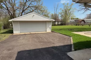 19050 John Ave, Country Club Hills, IL 60478 - Photo 24