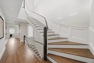 1352 N La Salle Dr, Chicago, IL 60610 - Photo 18