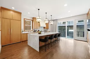 1352 N La Salle Dr, Chicago, IL 60610 - Photo 10