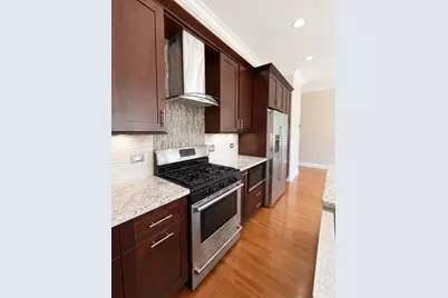 1002 W Van Buren Street #205, Chicago, IL 60607 - Photo 4