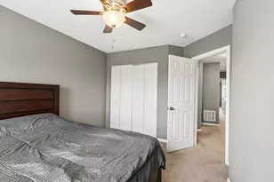 476 Windham Cove Dr, Crystal Lake, IL 60014 - Photo 24