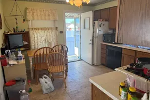 4023 Kolze Ave, Schiller Park, IL 60176 - Photo 4