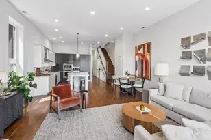 1536 W Walton St, Chicago, IL 60642 - Photo 4
