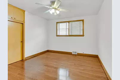 8242 S Damen Avenue, Chicago, IL 60620 - Photo 8