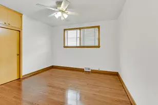 8242 S Damen Ave, Chicago, IL 60620 - Photo 8