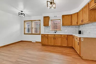 8242 S Damen Avenue, Chicago, IL 60620 - Photo 10