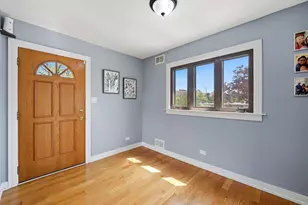 4656 25th Ave, Schiller Park, IL 60176 - Photo 18