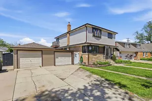 4656 25th Ave, Schiller Park, IL 60176 - Photo 2