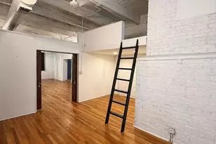 312 N May St, Chicago, IL 60607 - Photo 4