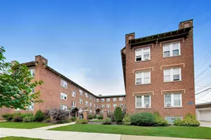 4822 W Hutchinson St, Chicago, IL 60641 - Photo 2
