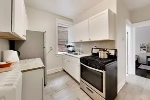 4822 W Hutchinson St, Chicago, IL 60641 - Photo 12
