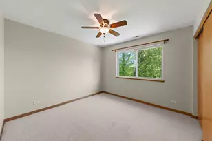 271 Copper Mountain Dr, Gilberts, IL 60136 - Photo 12