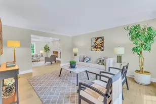967 W Bauer Rd, Naperville, IL 60563 - Photo 4