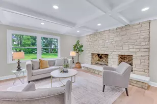 967 W Bauer Rd, Naperville, IL 60563 - Photo 10