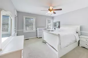 2115 Hitching Post Ln, Schaumburg, IL 60194 - Photo 22