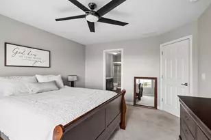 2993 Henley Ln, Naperville, IL 60540 - Photo 10