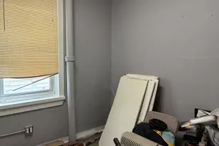 2759 W 38th St, Chicago, IL 60632 - Photo 10