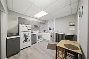2924 S Princeton Ave, Chicago, IL 60616 - Photo 8