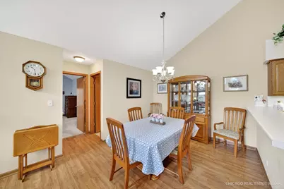 171 Canterbury Court #171, Bloomingdale, IL 60108 - Photo 6