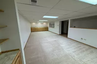 613 Fairlane Dr, Joliet, IL 60435 - Photo 20