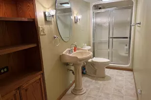 613 Fairlane Dr, Joliet, IL 60435 - Photo 24