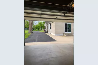 302 E Fine Street, Ashkum, IL 60911 - Photo 32