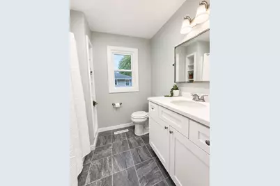 302 E Fine Street, Ashkum, IL 60911 - Photo 16