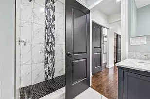 6547 S Langley Ave, Chicago, IL 60637 - Photo 12