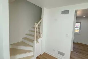 6342 S Lockwood Ave, Chicago, IL 60638 - Photo 8