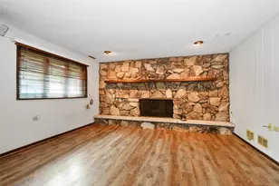15542 Narcissus Ln, Orland Park, IL 60462 - Photo 12