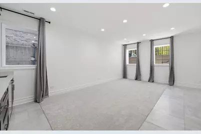 1443 N Cleaver Street, Chicago, IL 60642 - Photo 44