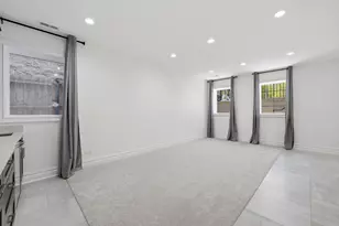 1443 N Cleaver St, Chicago, IL 60642 - Photo 44