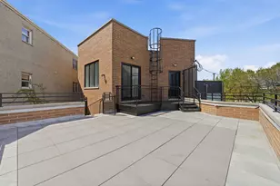 1443 N Cleaver St, Chicago, IL 60642 - Photo 30