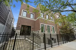 1443 N Cleaver St, Chicago, IL 60642 - Photo 2