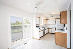 22115 W Pasadena Dr, Plainfield, IL 60544 - Photo 8
