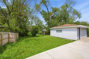 7534 163rd St, Tinley Park, IL 60477 - Photo 22