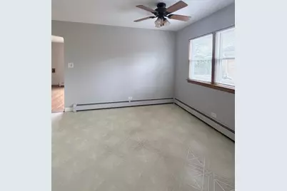 9036 Roach Avenue, Brookfield, IL 60513 - Photo 6