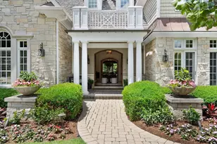 431 Woodland Park Ct, Hinsdale, IL 60521 - Photo 4