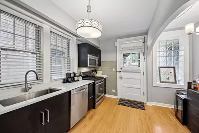 5643 N Campbell Avenue, Chicago, IL 60659 - Photo 26