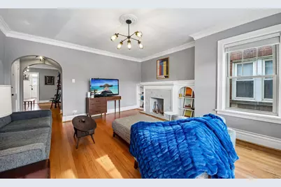5643 N Campbell Avenue, Chicago, IL 60659 - Photo 6